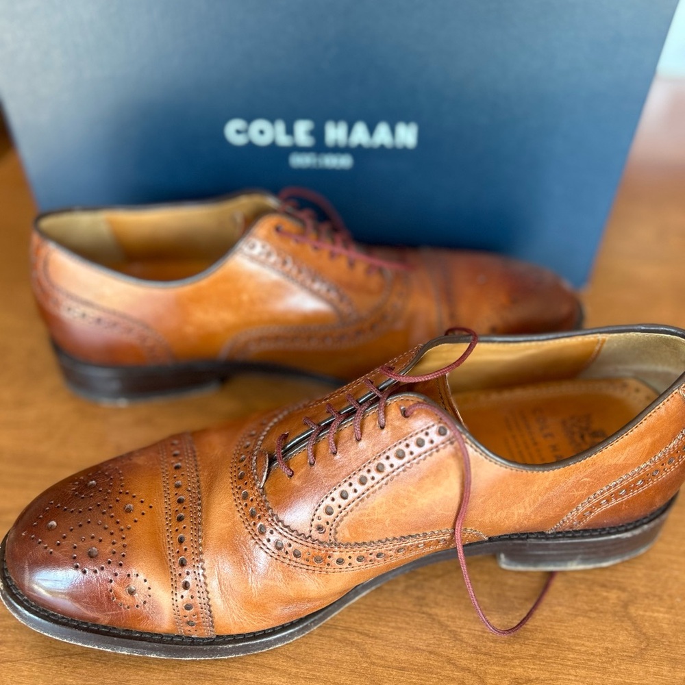 Cole Haan Men's Brown Oxford Shoes size 10.5